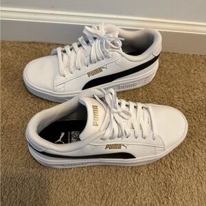 Puma White and Black Sneakers